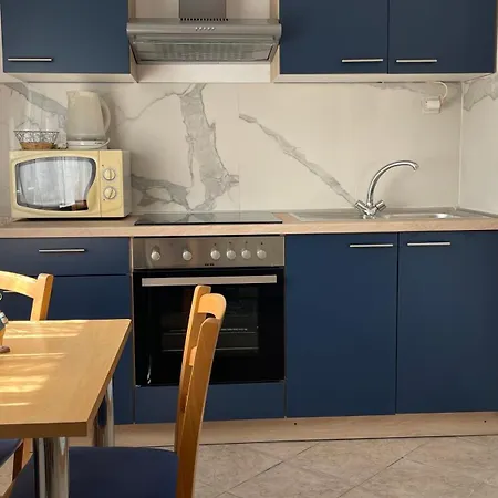 Zdravka Big Terrace Daire *
