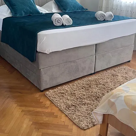 Zdravka Big Terrace Slatine