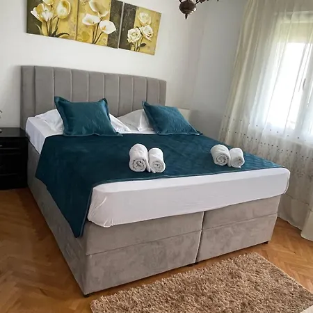 Daire Zdravka Big Terrace Slatine
