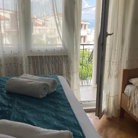 Zdravka Big Terrace Daire *