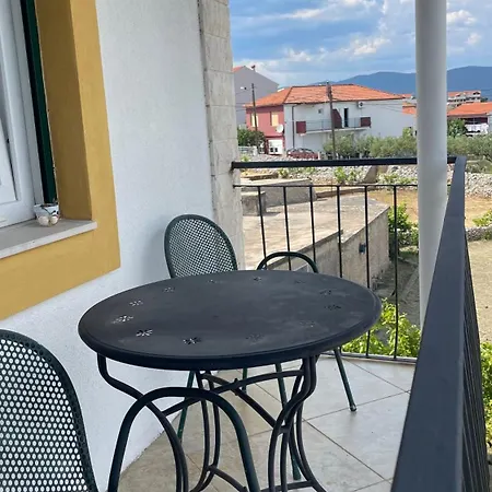Daire Zdravka Big Terrace Slatine
