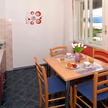 Zdravka Big Terrace Slatine