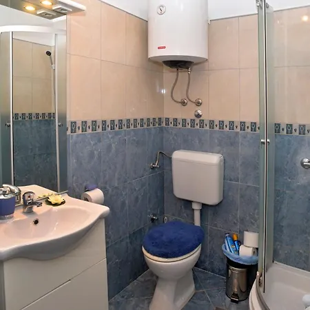 Zdravka Big Terrace Daire Slatine